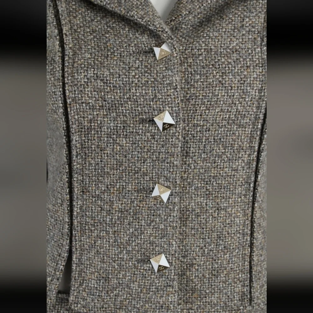 CHANEL VINTAGE WOOL SUIT - SIZE 36
